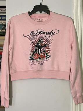 Ed Hardy New York City Panther and Roses Graphic Cropped Crewneck Sweatshirt